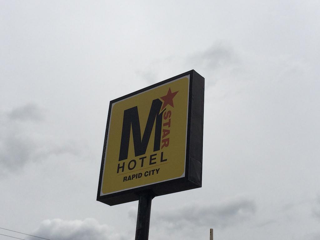M Star Rapid City Exterior photo